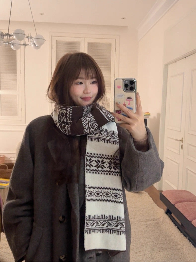 ANNA AMMONS Reversible Fair Isle Scarf - Vintage Christmas Vibe Jacquard Knit Shawl