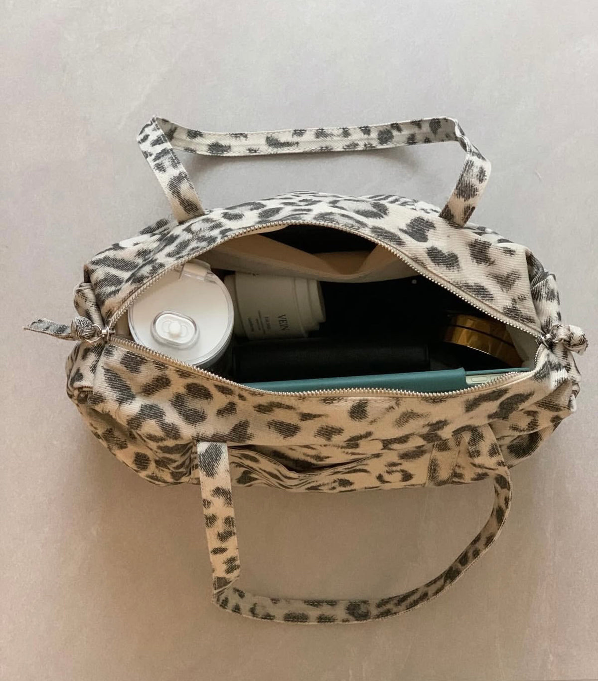 ANNA AMMONS Brooklyn Leopard Print Canvas Tote - Large Capacity Shoulder Bag