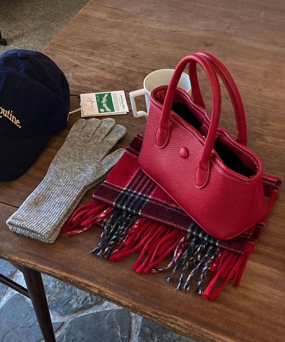 ANNA AMMONS Classic Garden Bucket Bag - Minimalist Leather Tote with Detachable Shoulder Strap