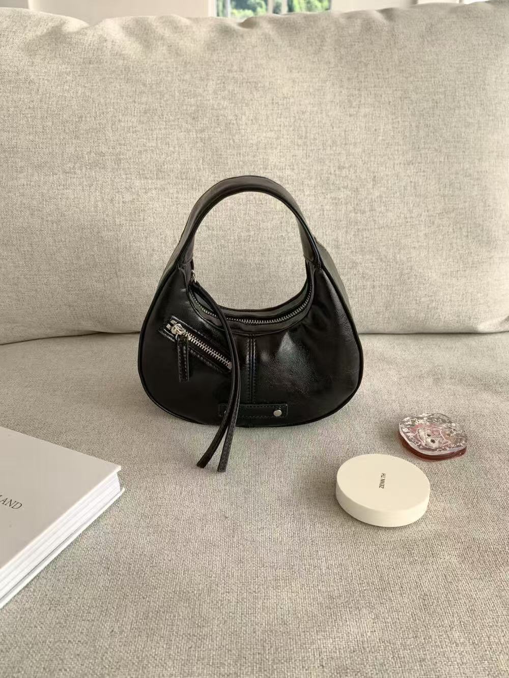 ANNA AMMONS Crescent Hobo Bag for Women - Trendy Half Moon Underarm Bag 2026 Spring Collection